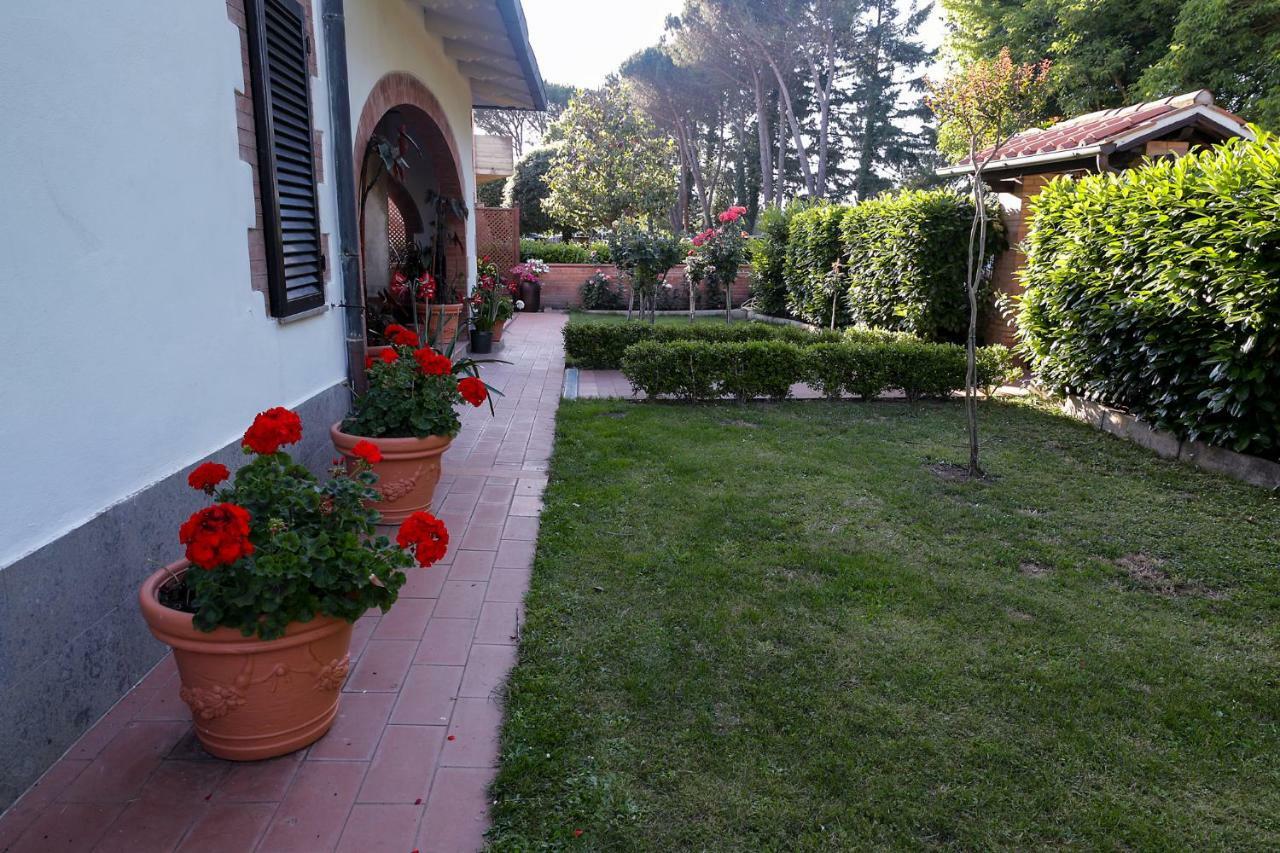 Вилла La Casa Di Gigliola Монтичиано Экстерьер фото